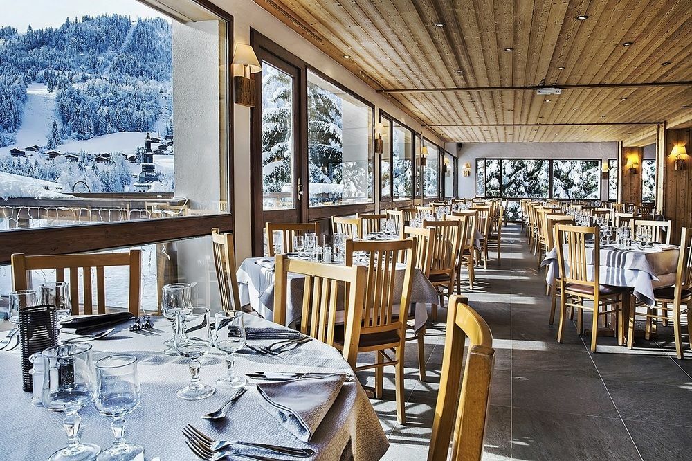 Hotel Alpen Roc La Clusaz Exterior photo